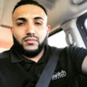 Meet your Posher, Emmanuel